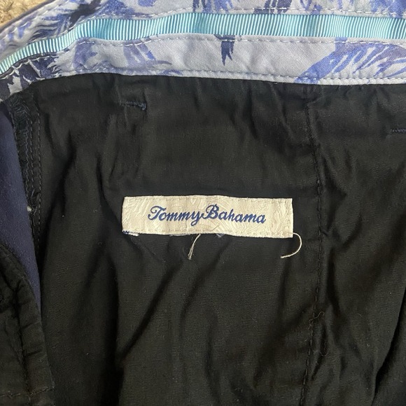 Tommy Bahama Shorts Mens 38? Blue Stretch Chino Walk Flat Front Casual Summer - Picture 2 of 8